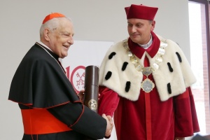 kardynał grocholewski doktorem honoris causa